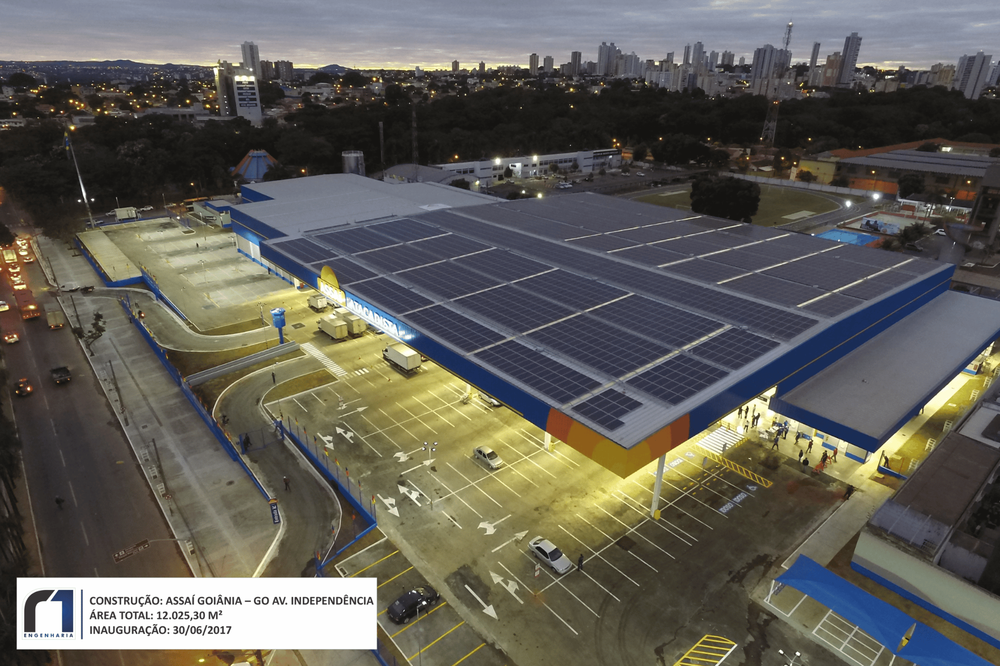 Obra: Assaí Goiânia – GO Local: Av. Independência Área total: 12.025,30 m² Inauguração: 30/06/2017 Empresa responsável: R1 Engenharia
